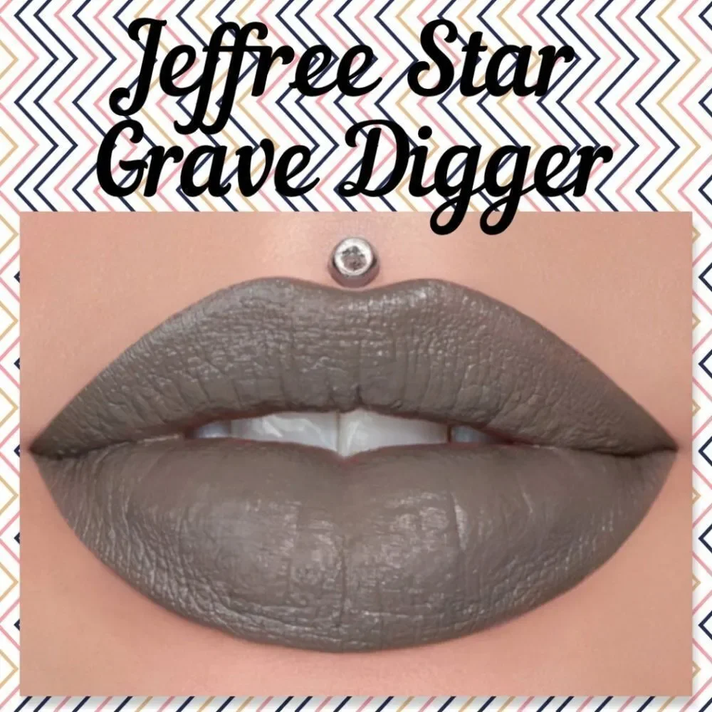 New Jeffree Star Velvet Trap - Grave Digger